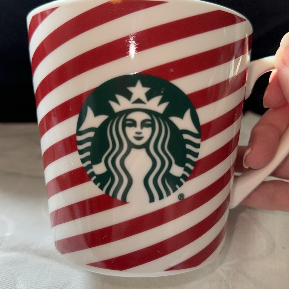 Starbucks Candy Cane Mug 2019 - Picture 3 of 4